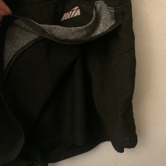 Avia athletic shorts - Picture 2 of 6